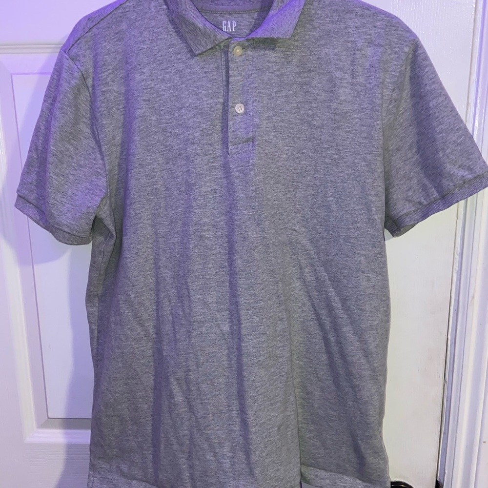 Grey Polo / GAP